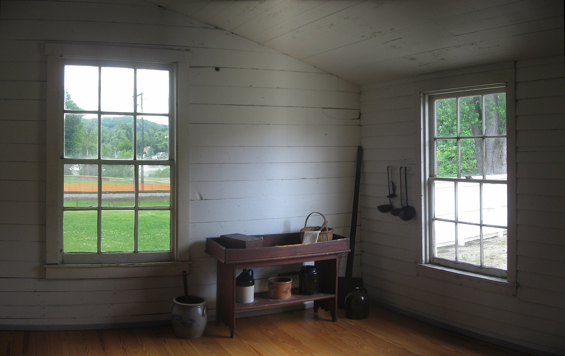 Summer kitchen at Joseph Priestley House